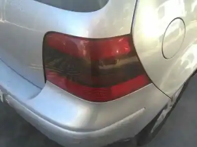 Здавання транспортного засобу volkswagen golf iv berlina (1j1) highline року 2001 потужний ajm