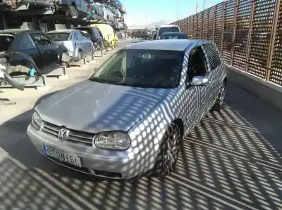 Здавання транспортного засобу volkswagen golf iv berlina (1j1) highline року 2001 потужний ajm