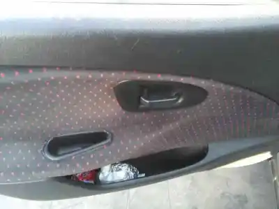 Veículo de Sucata citroen saxo 1.5 diesel do ano 1998 alimentado vjz