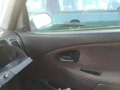 Veículo de Sucata citroen saxo 1.5 diesel do ano 1998 alimentado vjz