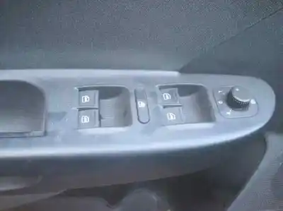 Здавання транспортного засобу volkswagen passat berlina (3c2) advance року 2008 потужний bkp