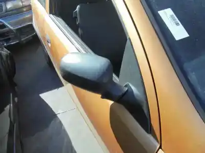 Veicolo di demolizione opel corsa c blue line dell'anno 2003 alimentato z12xe