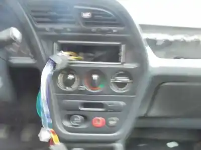 Veicolo di demolizione peugeot 306 cabriolet (s2) 1.6 dell'anno 1998 alimentato nfz