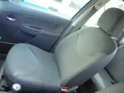 Veículo de Sucata citroen c3 (09.2009->) 1.4 hdi 70 do ano 2006 alimentado 8hz