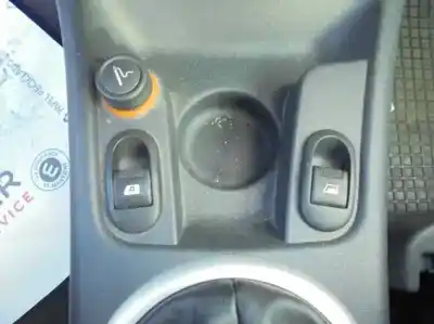 Veículo de Sucata citroen c3 (09.2009->) 1.4 hdi 70 do ano 2006 alimentado 8hz