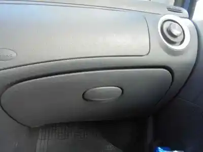 Veículo de Sucata citroen c3 (09.2009->) 1.4 hdi 70 do ano 2006 alimentado 8hz