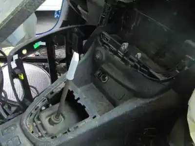 Veicolo di demolizione renault clio iv dynamique dell'anno 2015 alimentato h4b a4