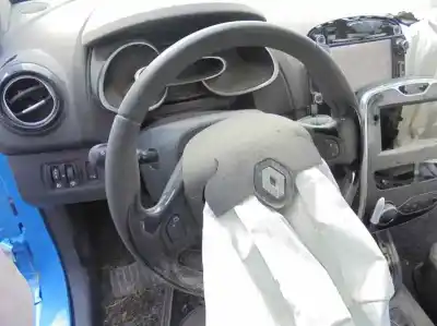 Veicolo di demolizione renault clio iv dynamique dell'anno 2015 alimentato h4b a4