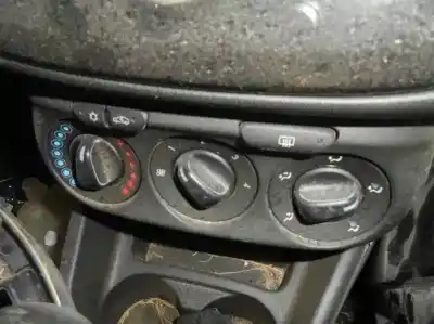 Veicolo di demolizione opel corsa e color edition ecoflex dell'anno 2016 alimentato b14xer opt. ldd