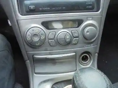 Veicolo di demolizione toyota celica (t23) 1.8 dell'anno 2002 alimentato 1zz-fe