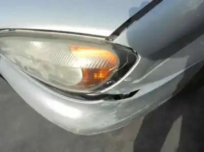 Veículo de Sucata nissan primera berlina (p11) comfort do ano 2000 alimentado qg16