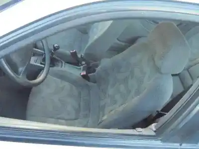 Здавання транспортного засобу daewoo nubira berlina classic se року 2001 потужний a16dms-g
