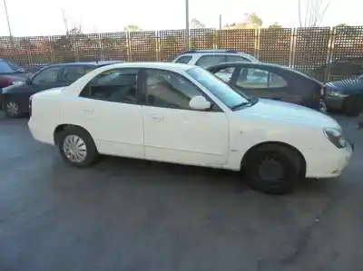 Здавання транспортного засобу daewoo nubira berlina classic se року 2001 потужний a16dms-g