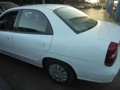 Здавання транспортного засобу daewoo nubira berlina classic se року 2001 потужний a16dms-g