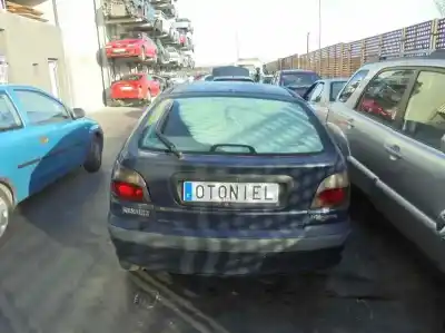 Veículo de Sucata renault megane i berlina hatchback (ba0) 1.9 diesel do ano 1997 alimentado f8q
