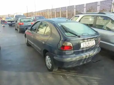 Veículo de Sucata renault megane i berlina hatchback (ba0) 1.9 diesel do ano 1997 alimentado f8q