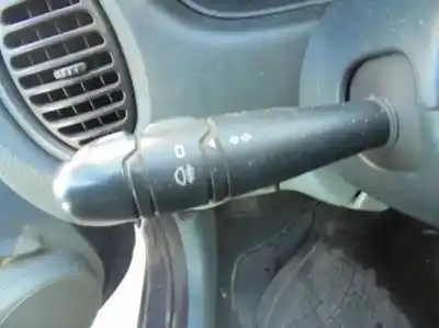 Veículo de Sucata renault megane i berlina hatchback (ba0) 1.9 diesel do ano 1997 alimentado f8q