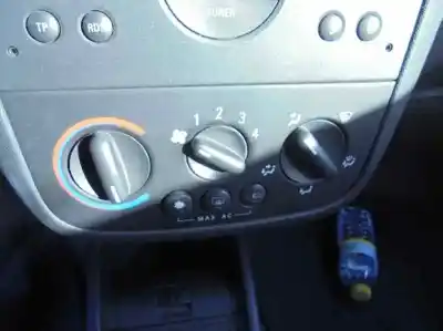 Здавання транспортного засобу opel corsa c club року 2001 потужний z12xe