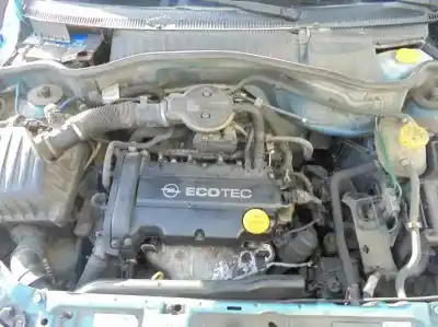 Здавання транспортного засобу opel corsa c club року 2001 потужний z12xe