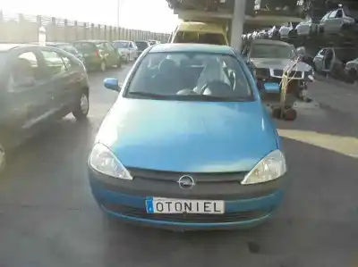 Здавання транспортного засобу opel corsa c club року 2001 потужний z12xe