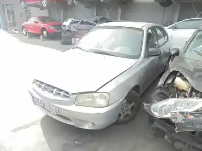 Scrapping Vehicle hyundai accent (lc) gl 4p of the year 2000 powered g4ea