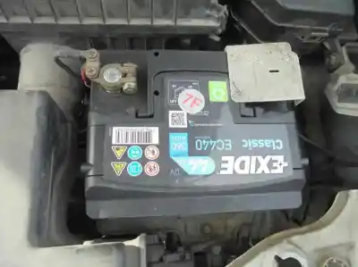 Scrapping Vehicle hyundai accent (lc) gl 4p of the year 2000 powered g4ea