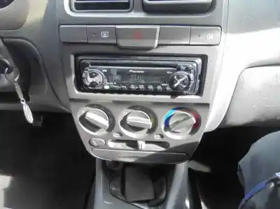 Scrapping Vehicle hyundai accent (lc) gl 4p of the year 2000 powered g4ea