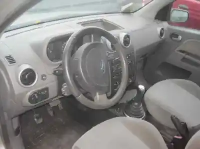 Здавання транспортного засобу ford fusion (cbk) + року 2003 потужний f6ja