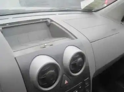 Здавання транспортного засобу ford fusion (cbk) + року 2003 потужний f6ja