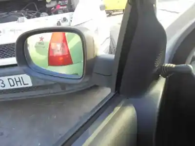 Здавання транспортного засобу opel corsa d cosmo року 2004 потужний z12xep