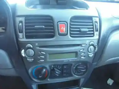 Здавання транспортного засобу nissan almera (n16/e) acenta року 2001 потужний yd22
