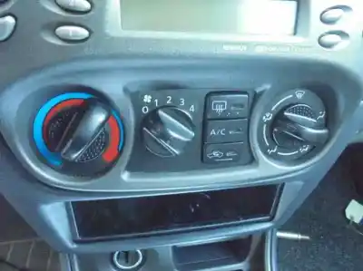 Здавання транспортного засобу nissan almera (n16/e) acenta року 2001 потужний yd22
