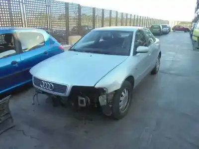Здавання транспортного засобу audi a4 berlina (b5) 1.8 року 1999 потужний adr