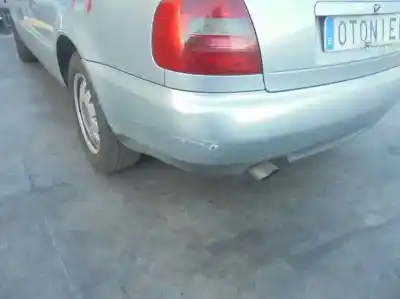 Здавання транспортного засобу audi a4 berlina (b5) 1.8 року 1999 потужний adr