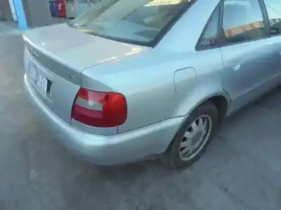 Здавання транспортного засобу audi a4 berlina (b5) 1.8 року 1999 потужний adr