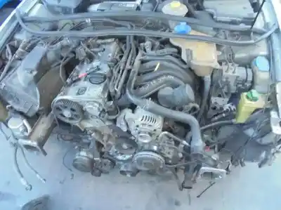 Здавання транспортного засобу audi a4 berlina (b5) 1.8 року 1999 потужний adr