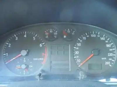 Здавання транспортного засобу audi a4 berlina (b5) 1.8 року 1999 потужний adr