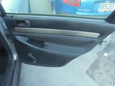 Здавання транспортного засобу audi a4 berlina (b5) 1.8 року 1999 потужний adr