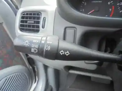 Sloopvoertuig nissan micra (k11) elegance van het jaar 1999 aangedreven cg13