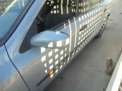 Здавання транспортного засобу renault laguna ii (bg0) expression року 2002 потужний f9q t7