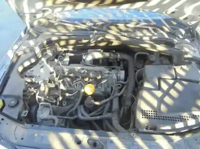 Здавання транспортного засобу renault laguna ii (bg0) expression року 2002 потужний f9q t7