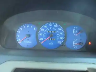 Здавання транспортного засобу kia carens 1.8 monovolumen року 2000 потужний g/tb