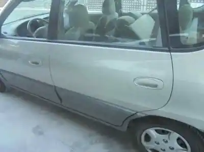 Здавання транспортного засобу kia carens 1.8 monovolumen року 2000 потужний g/tb