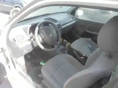 Здавання транспортного засобу renault clio ii fase ii (b/cb0) 1.5 dci diesel 64 cv / 47 kw року 2007 потужний k9k 17