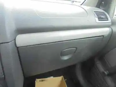 Здавання транспортного засобу renault clio ii fase ii (b/cb0) 1.5 dci diesel 64 cv / 47 kw року 2007 потужний k9k 17