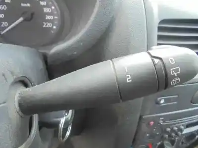 Здавання транспортного засобу renault clio ii fase ii (b/cb0) 1.5 dci diesel 64 cv / 47 kw року 2007 потужний k9k 17