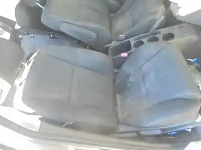 Scrapping Vehicle toyota corolla verso (r1) 2.2 d-4d sport of the year 2006 powered 2ad
