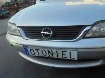 Veicolo di demolizione opel vectra b berlina básico (1999->) dell'anno 2000 alimentato x20dth