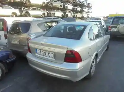 Veicolo di demolizione opel vectra b berlina básico (1999->) dell'anno 2000 alimentato x20dth