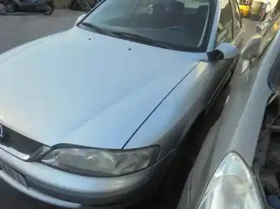 Veicolo di demolizione opel vectra b berlina básico (1999->) dell'anno 2000 alimentato x20dth